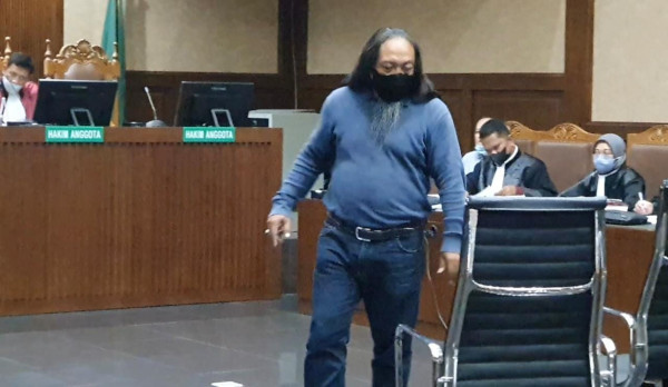 Saksi Emosional ke Terdakwa Kasus Pengadaan Lahan di Munjul