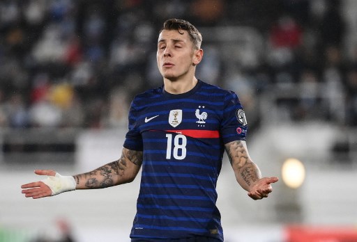 Aston Villa Resmi Merekrut Lucas Digne