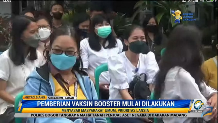 Warga Sukabumi Antusias Sambut Vaksin <i>Booster</i>