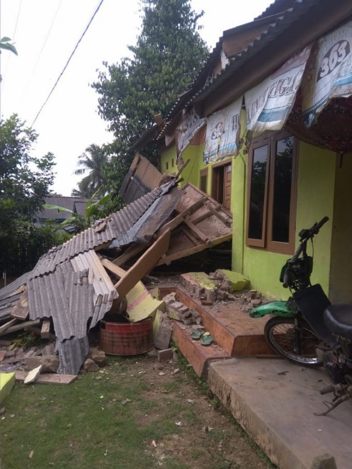 1 Rumah di Lebak Rata dengan Tanah  Akibat Gempa Pandeglang