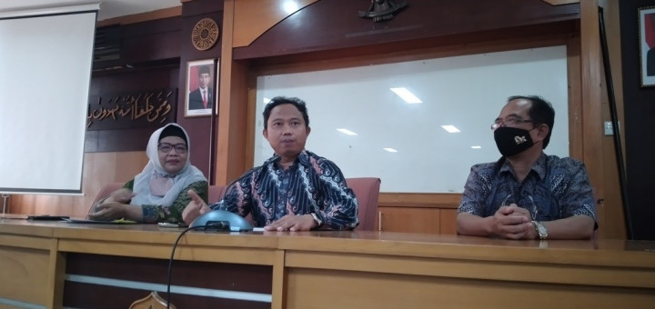 Rektor UIN Sunan Kalijaga Minta Proses Hukum Penendang Sajen Disetop
