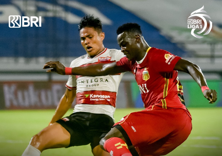 Tekuk Madura United, Bhayangkara FC Tempel Arema di Pucuk Klasemen