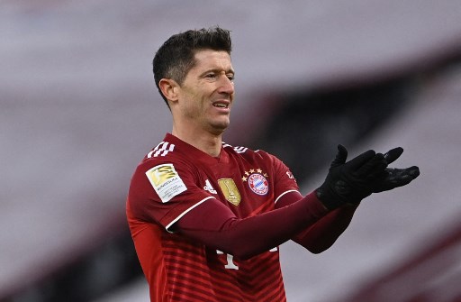 Lewandowski Bantu Muenchen Pecahkan Rekor Sambil Cetak Hattrick