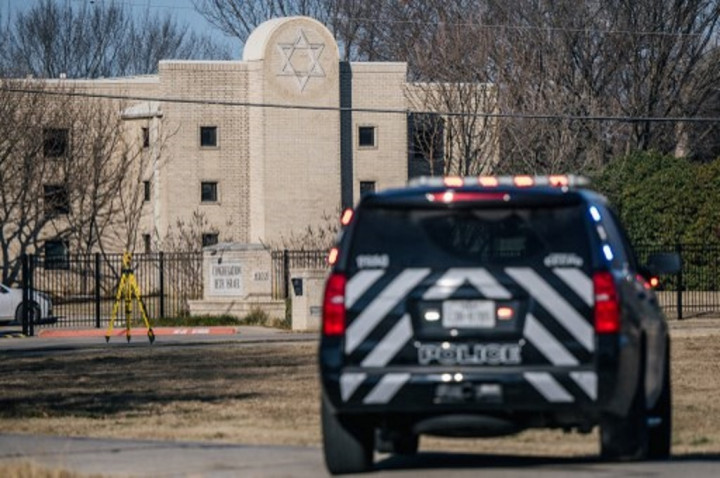 FBI Identifikasi Pelaku Penyanderaan di Sinagoga Texas Sebagai Warga Inggris