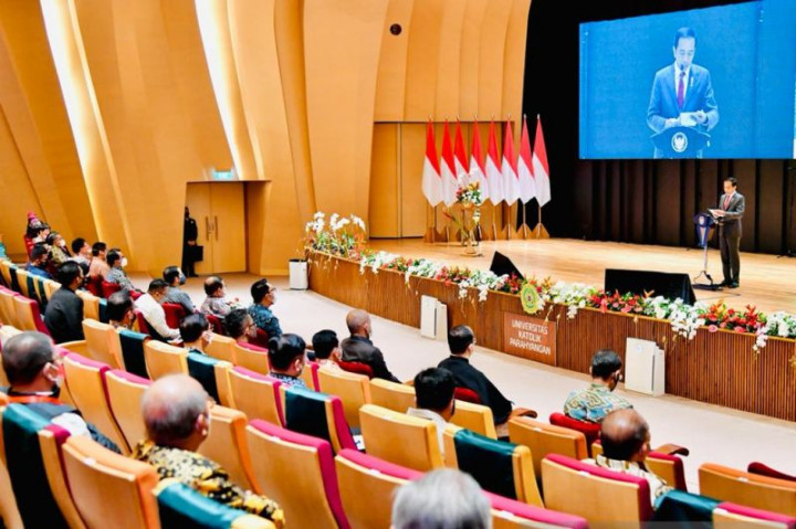 Jokowi: Vaksinasi di Indonesia Tertinggi Keempat di Dunia