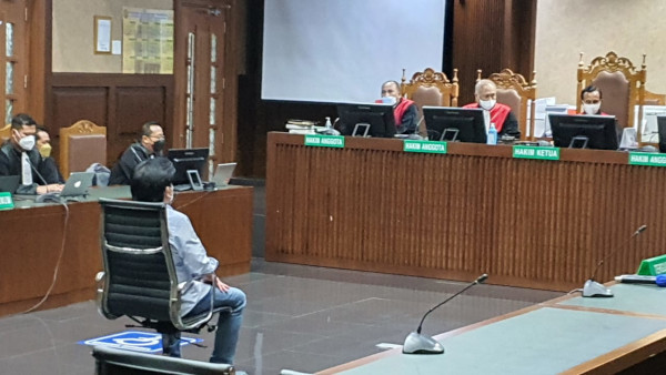 Hakim: Tuntutan Heru Hidayat Mestinya Tak Melampaui Dakwaan