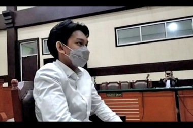 YouTuber Gaga Muhammad Divonis 4,6 Tahun Penjara