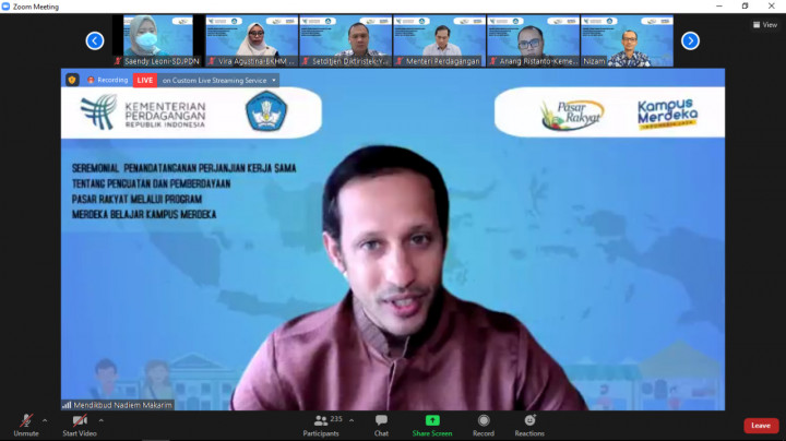 Nadiem: Kurikulum Prototype Kembalikan Peran Guru