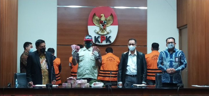 Bupati Langkat Terbit Perangin Angin Ditahan