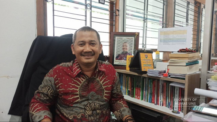 Fenomena Multilingual di Media Sosial, Ini Kata Pakar UNS