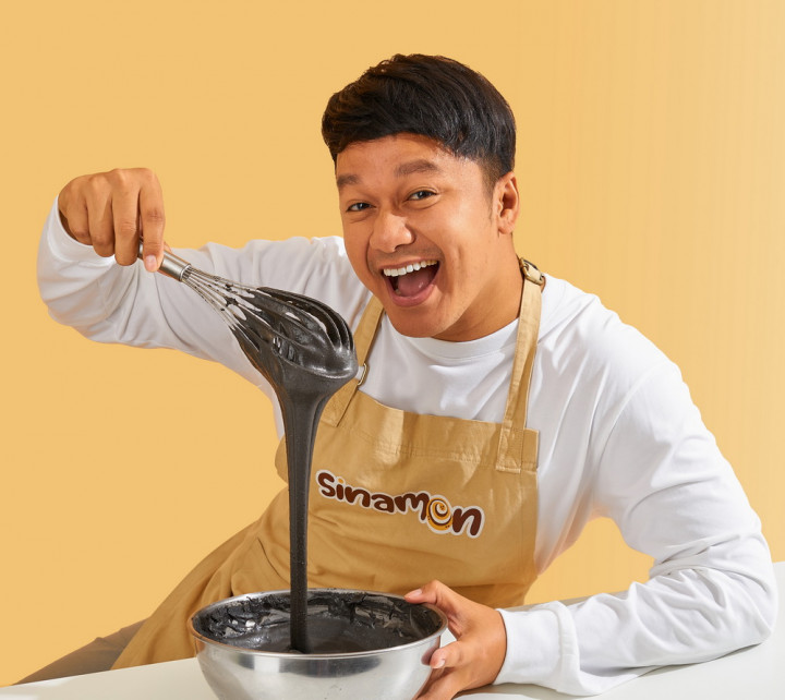 Sinamon Gandeng Desainer Tities Sapoetra di Varian Baru