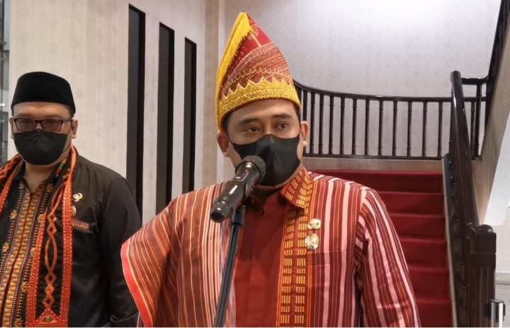 Bobby Siap Tanggung Jawab Insiden Suntik Vaksin Kosong