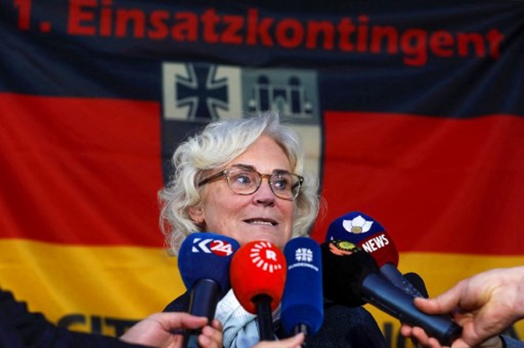 Menteri Pertahanan Jerman Christine Lambrecht. (SAFIN HAMED / AFP)