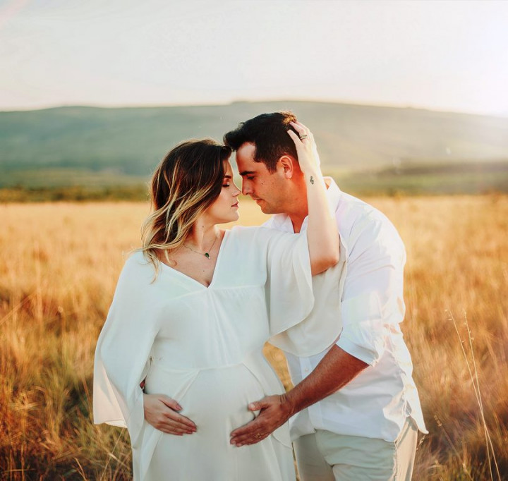 Ragam Manfaat Seks saat Trimester Pertama