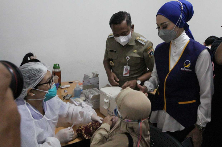 DPD NasDem Jaksel Gelar Sentra Vaksin Booster untuk Masyarakat