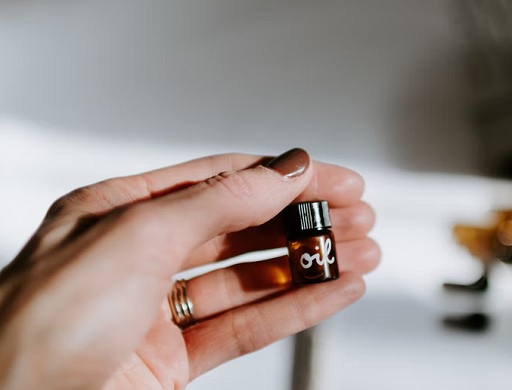 Ini Minyak Esensial Terbaik untuk Redakan Migrain dan Sakit Kepala