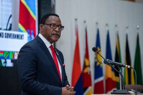 Presiden Malawi Pecat Seluruh Menteri dalam Upaya Memberantas Korupsi