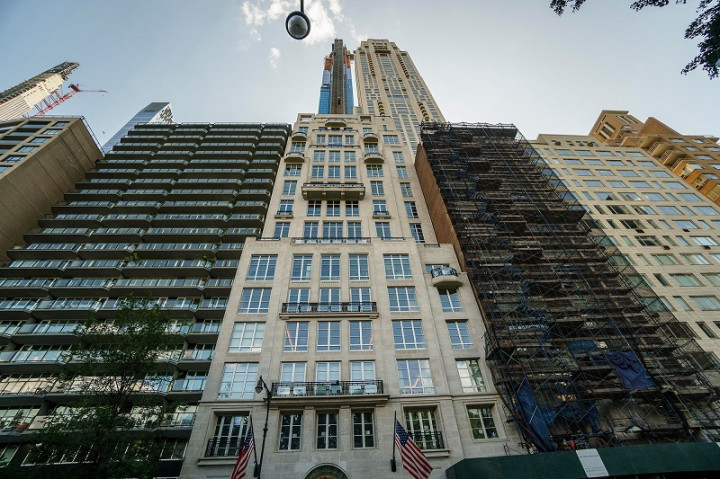 Populer Properti, Bos Alibaba Beli Penthouse Rp2,6 Triliun hingga Potret Rumah Ashton Kutcher