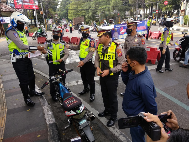 Polrestabes Bandung Bakal Tindak Pengendara Motor Berknalpot Bising