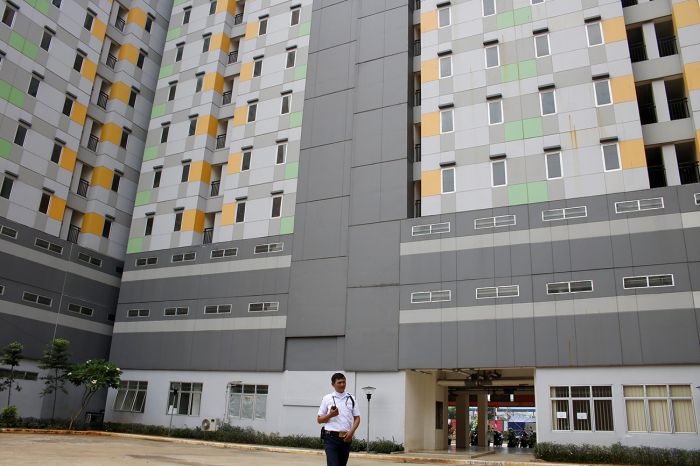 2,479 Asymptomatic COVID-19 Patients Self Isolating at Pasar Rumput Apartment