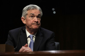 Powell: Fed Siap Naikkan Suku Bunga di Maret 2022