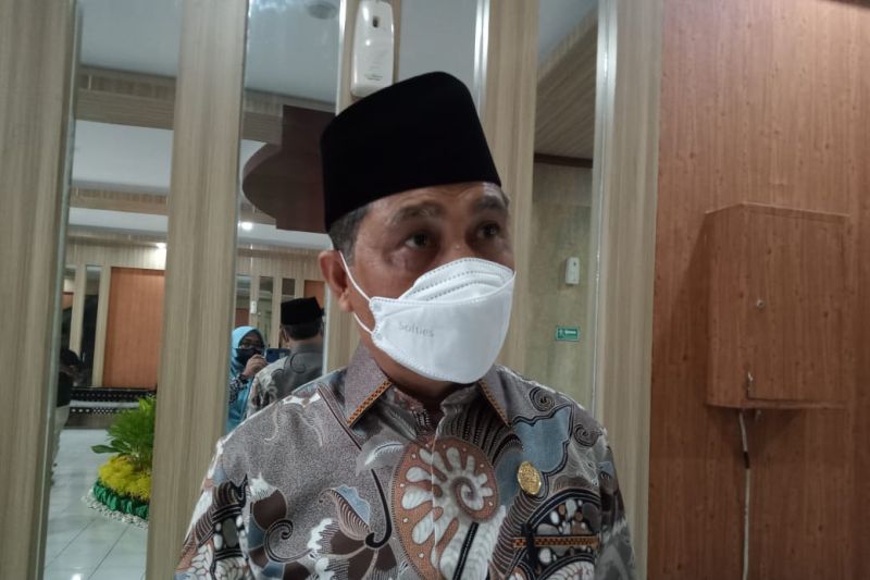 Kepala Kantor Kementerian Agama (Kemenag) Kota Mataram HM Amin. ANTARA/ Nirkomala