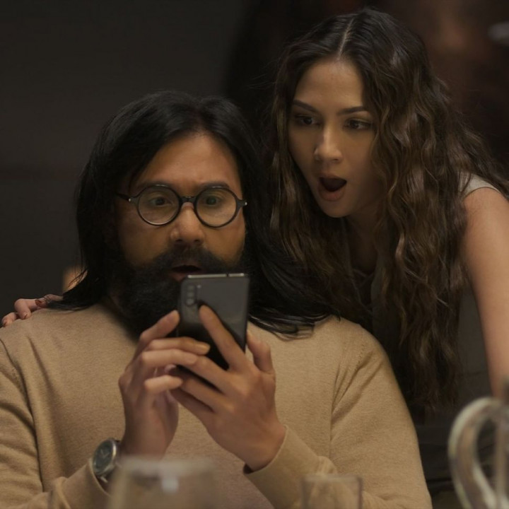 Vino G Bastian Nyaris Tak Dikenali di Film Perfect Strangers Versi Indonesia