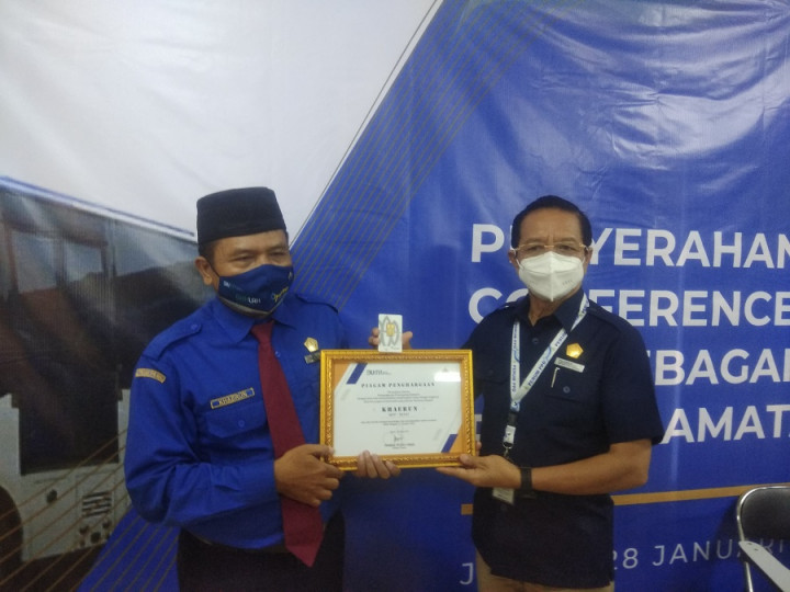 Berhasil Gagalkan Upaya Bunuh Diri, Sopir TransJakarta Diberi Emas