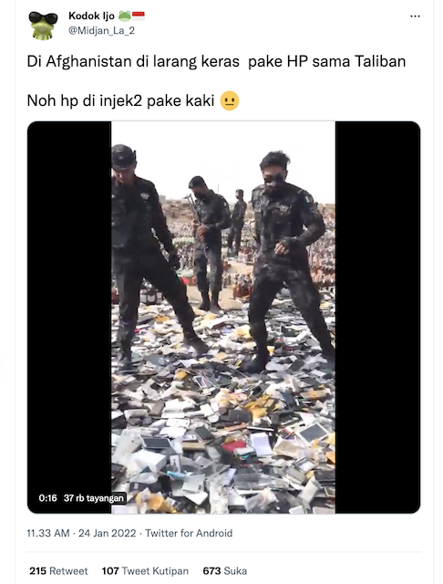 [Cek Fakta] Taliban Hancurkan Puluhan Ribu Telepon Genggam karena Dilarang? Ini Faktanya