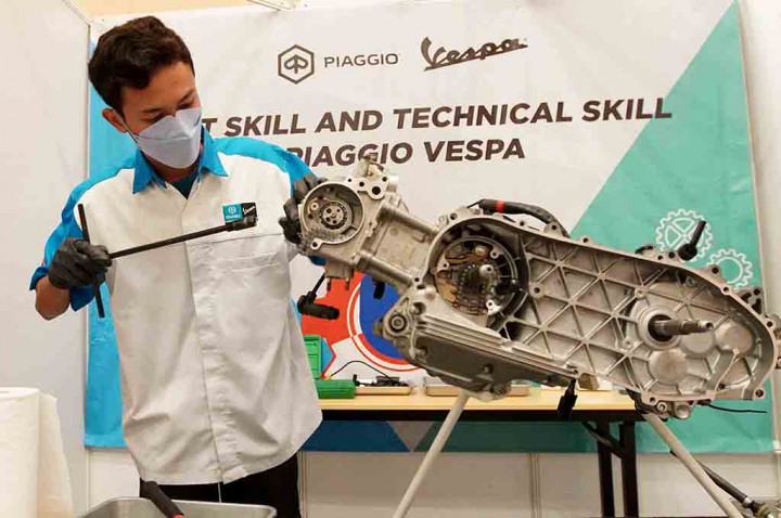 Adu Mekanik Vespa Agar Konsumen Tenang, Kok Bisa?