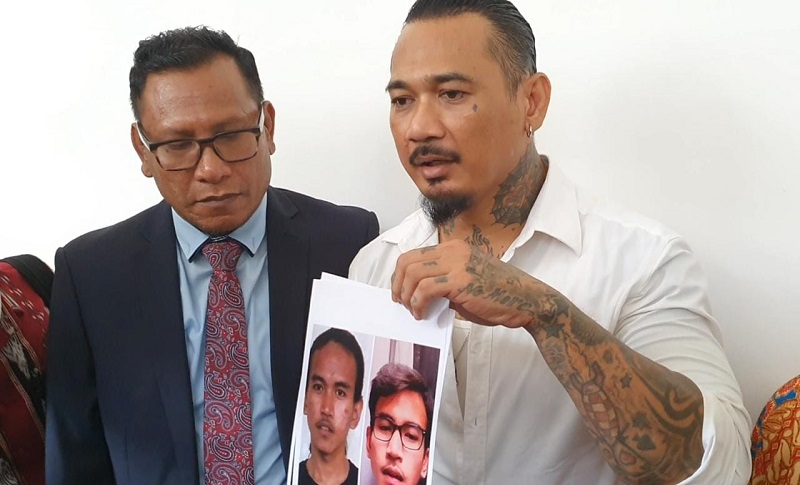   Terdakwa kasus dugaan pengancaman dengan kekerasan, I Gede Ari Astina alias Jerinx. Medcom.id/Fachri Audhia Hafiez