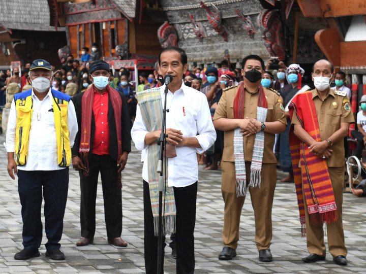 Kampung Ulos Huta Raja Rampung Direvitalisasi, Ini Harapan Jokowi