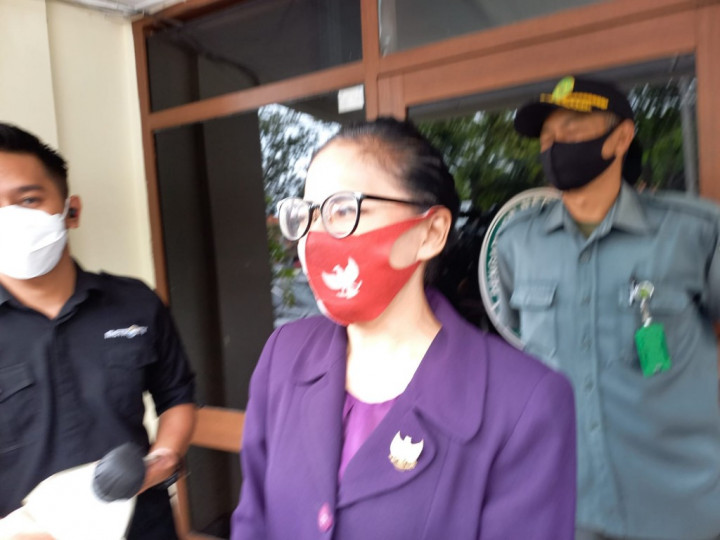 Ingat Anak, Terdakwa Pemerkosa 13 Santriwati Minta Keringanan Hukuman