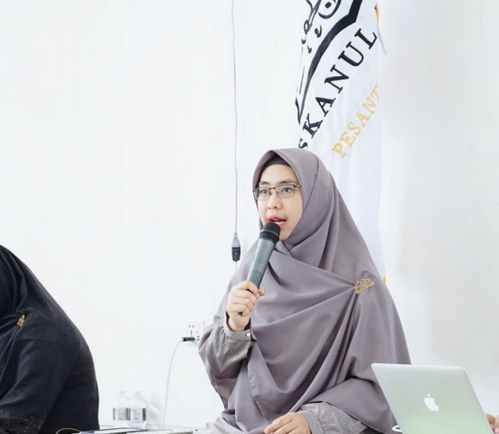 Komnas Perempuan Kritik Ceramah Oki Setiana Dewi soal Tutupi KDRT Suami