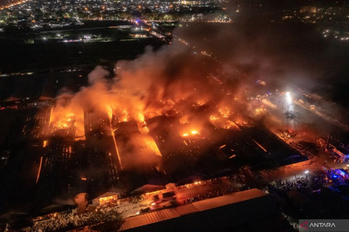 Kebakaran Pasar Johar Relokasi Disebut tak Terkait Penataan