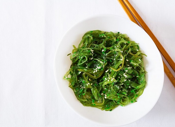 5 Manfaat Konsumsi Rumput Laut untuk Kesehatan Tubuh