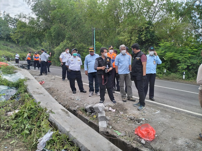KNKT Usulkan Ada Titik Perberhentian Bus di Jalur Rawan