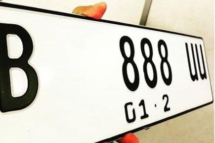 Ternyata Ini Alasan Pelat Nomor Kendaraan Menjadi Putih