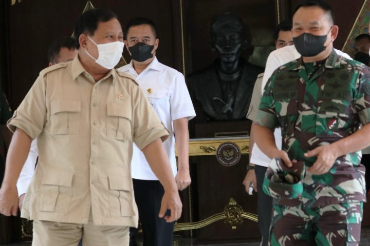 Menhan Prabowo Optimistis TNI AD Semakin Kuat di Bawah Kepemimpinan KSAD Dudung