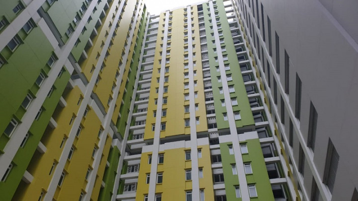 3,135 Asymptomatic COVID-19 Patients Self-Isolating at Jakarta's Pasar Rumput Apartment Complex