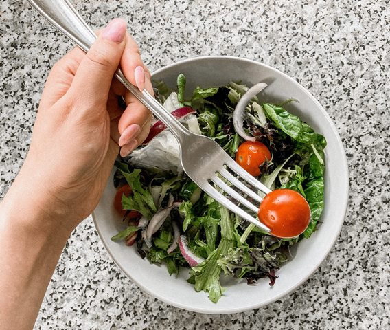 Ini tips makan baik, benar, dan sehat untuk isoman. (Foto: Ilustrasi/Pexels.com)