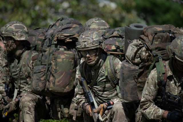 Tambahan 350 prajurit Inggris dikirim ke Polandia di tengah ketegangan isu Rusia-Ukraina. (AFP) 