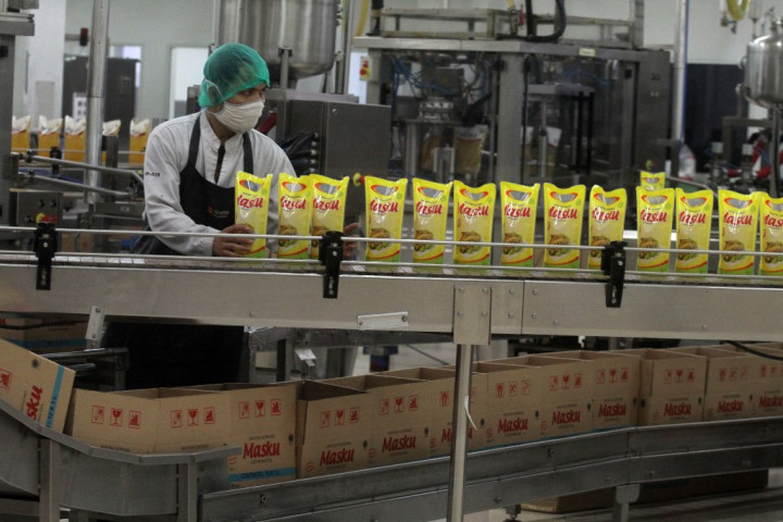 Minyak Goreng Selalu Tersedia, hanya Saja Harganya Tidak Terjangkau