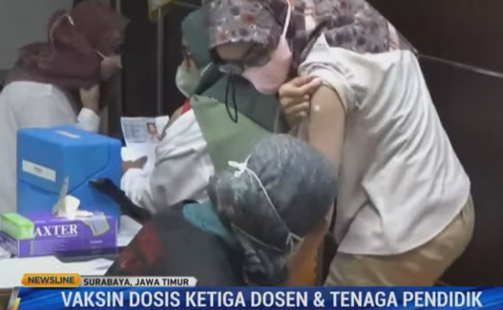 Dinkes Surabaya Gelar Vaksinasi <i>Booster</i> Dosen dan Tenaga Pendidik