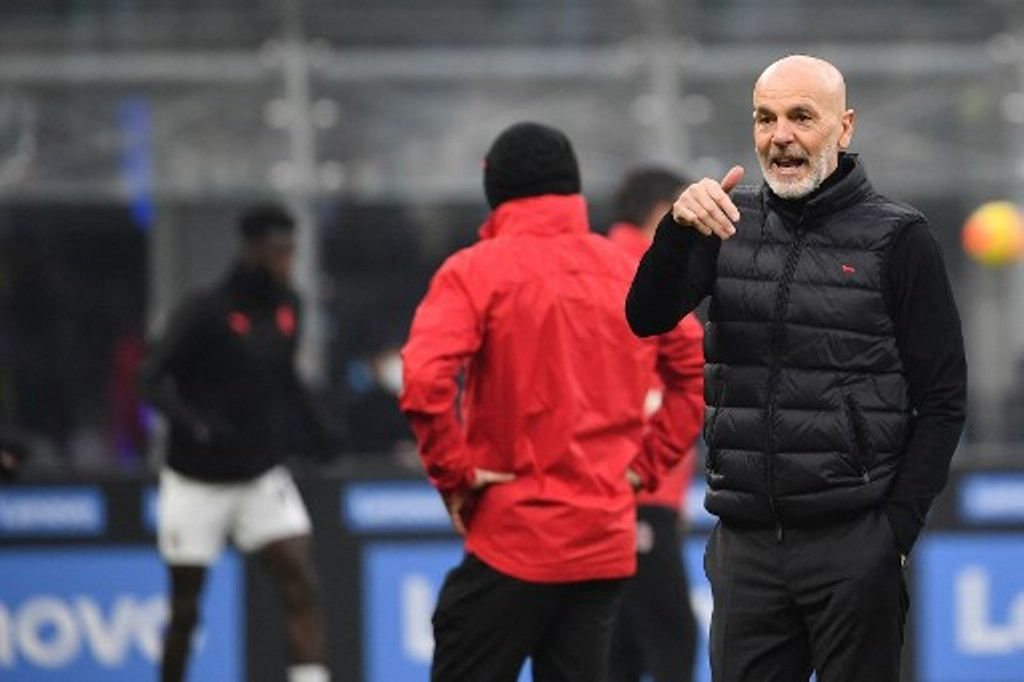 Pelatih AC Milan, Stefano Pioli. (Foto: AFP/Isabella Bonotto)
