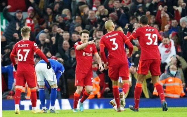 <i>Brace</i> Diego Jota Bantu Liverpool Kalahkan Leicester