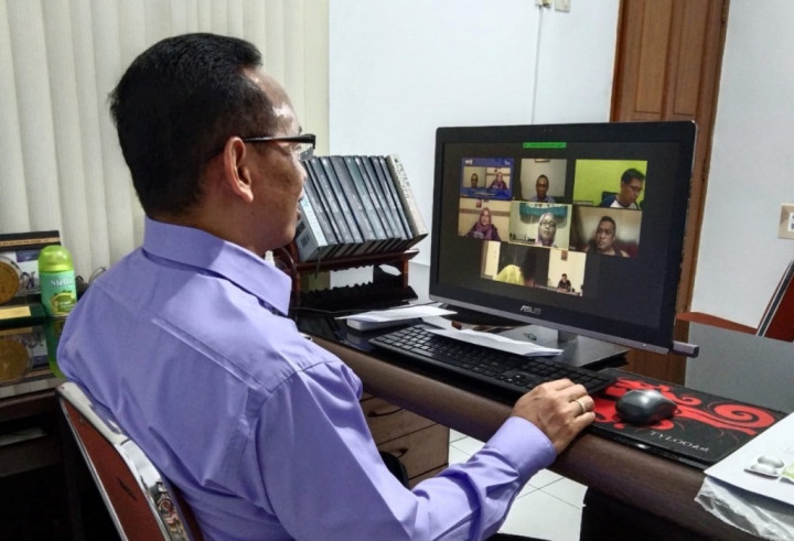 Selain Mengajar, Dosen Dituntut Rajin Meneliti dan Menulis