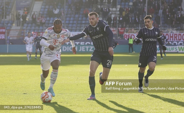 Suasana pertandingan Bochum vs Bayern Muenchen (AFP/Ralf Ibing)