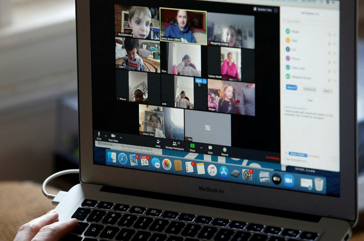 Zoom Pastikan Bug Mikrofon di MacBook Tidak Transmisikan Data Audio