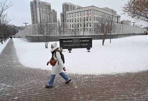 AS Relokasikan Operasi Kedutaannya di Ukraina dari Kiev ke Lviv